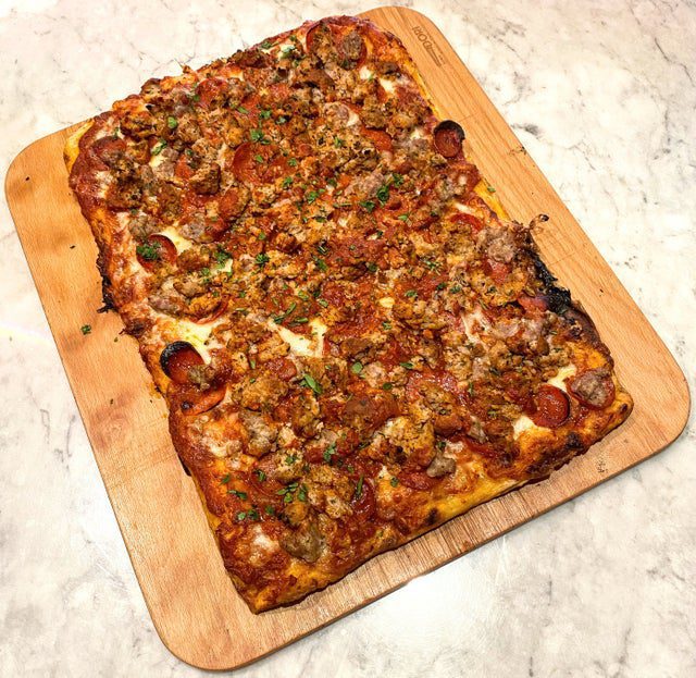 Meat-dream pizza